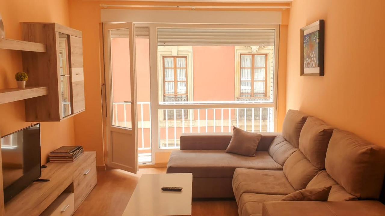 Apartamento Centrico Y Proximo A La Playa Apartment Хихон Екстериор снимка